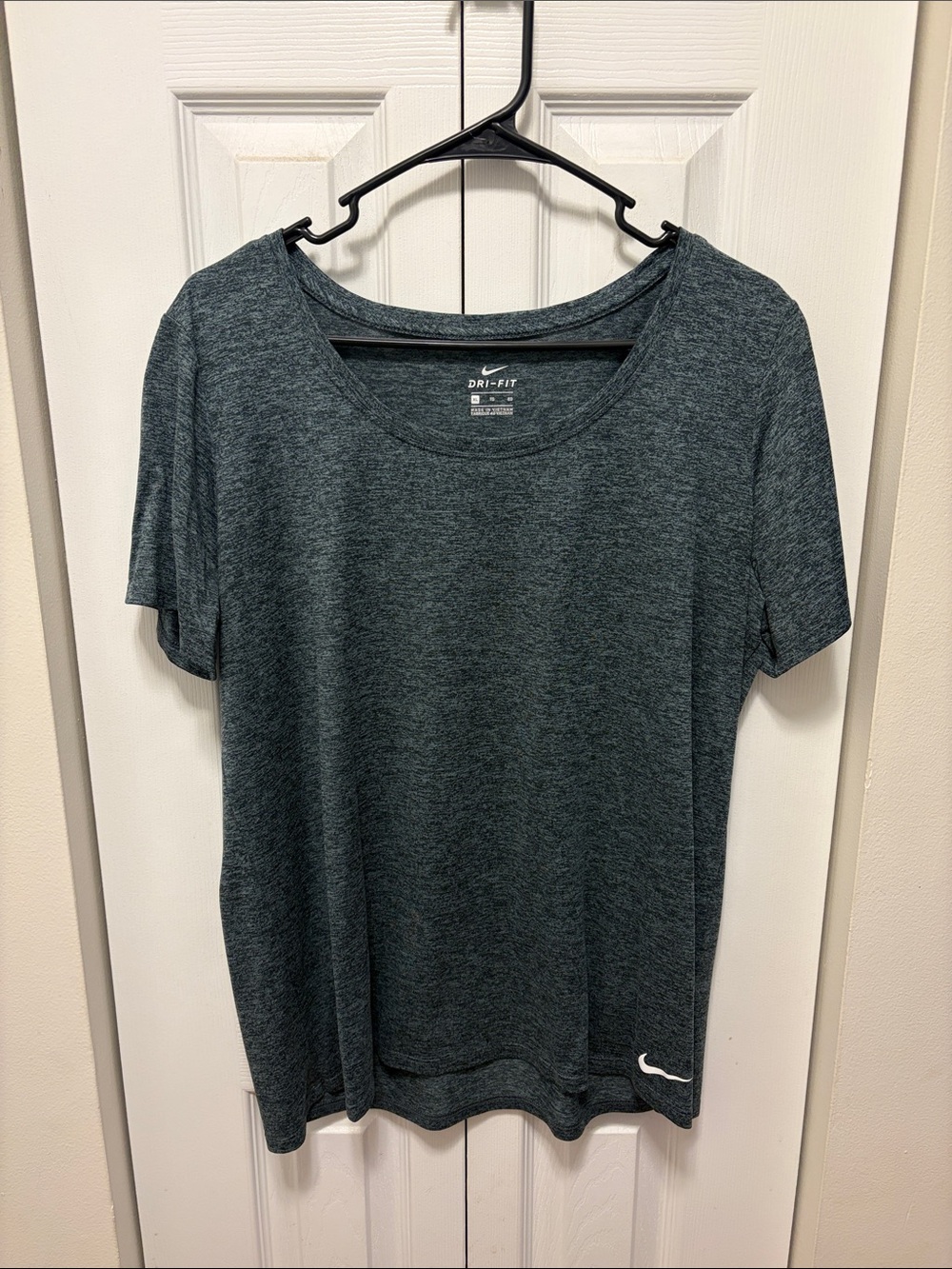 Nike Dri-FIT Women's Heather Dark Grey Short Sleeve Tee